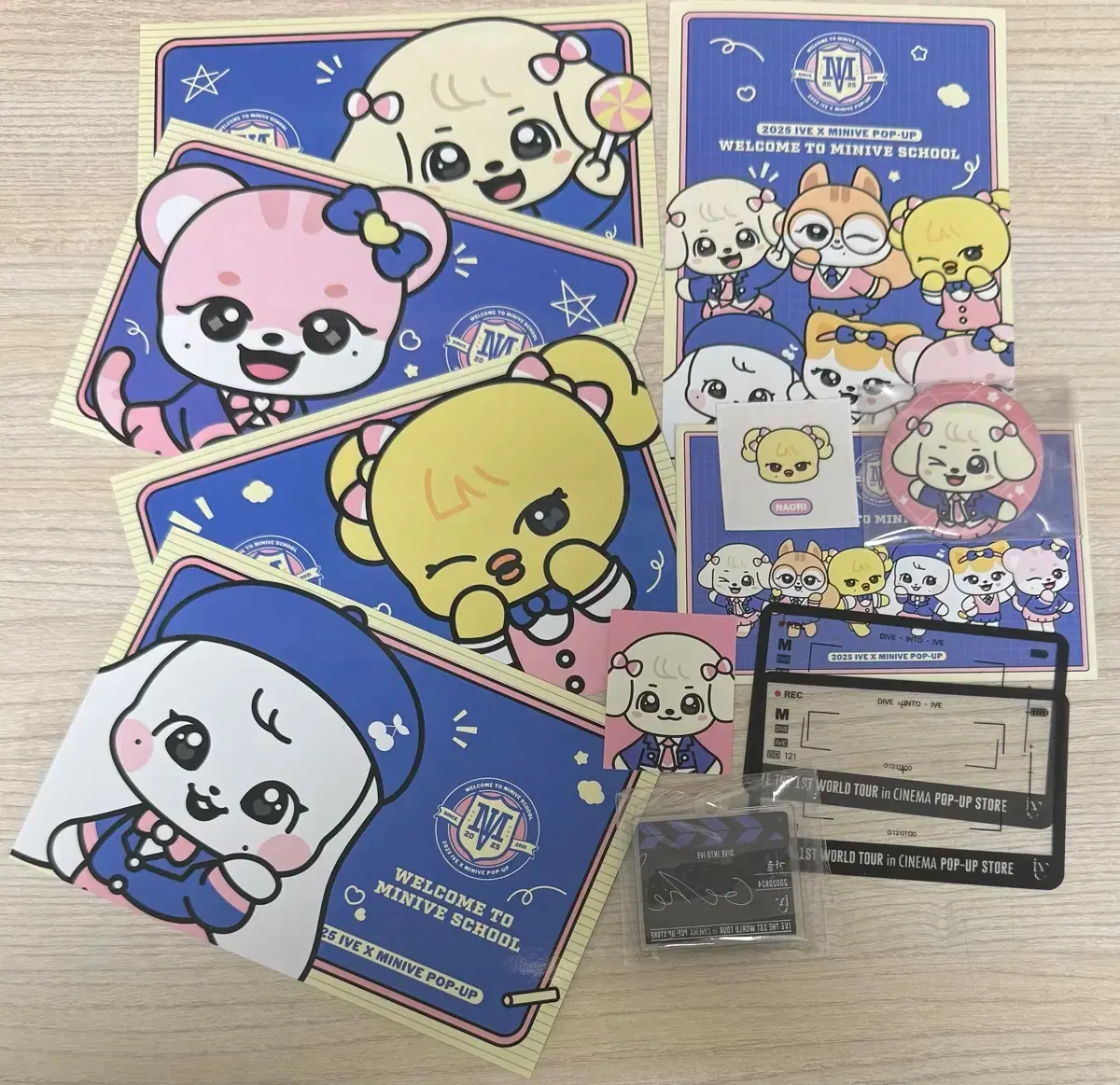 IVE POPUP minive キャラクターハグバッグ レイ トレカ付き